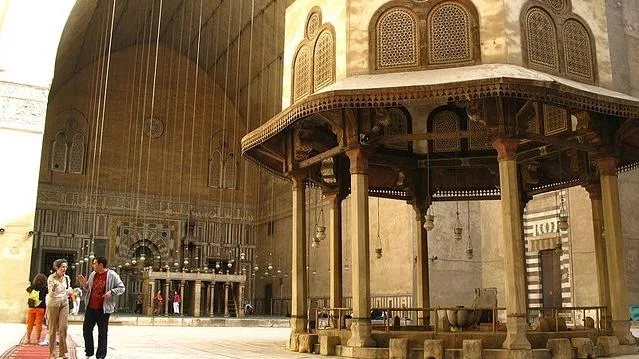 Cairo El sultan Hassan Mosque  , Egypt travel booking (1)